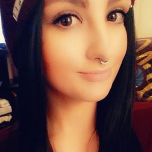 Meet your Posher, Alycia